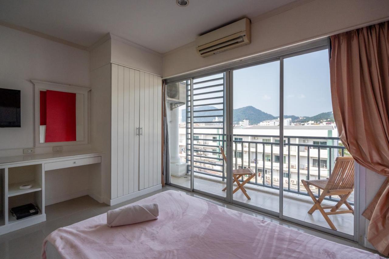 فندق Santi White House Patong المظهر الخارجي الصورة