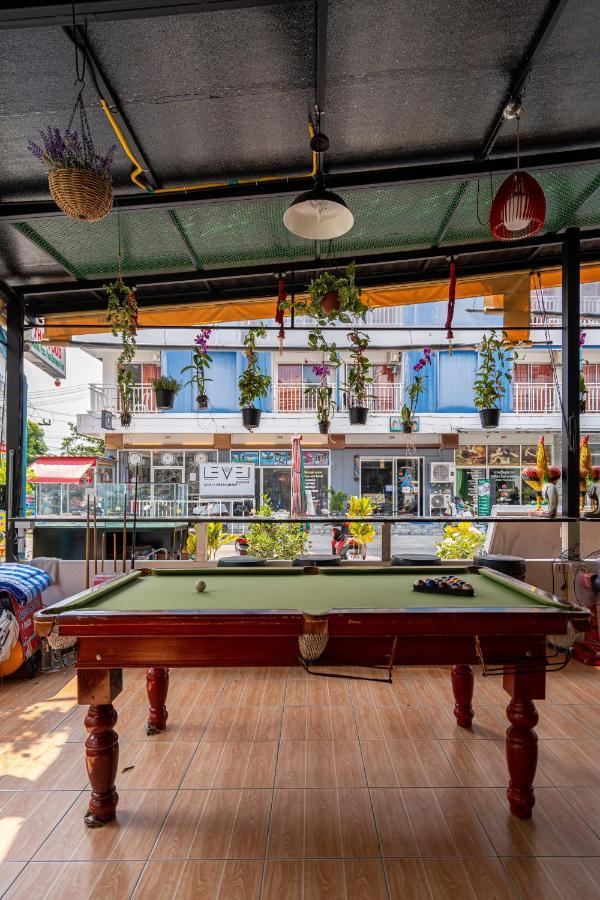 فندق Santi White House Patong المظهر الخارجي الصورة